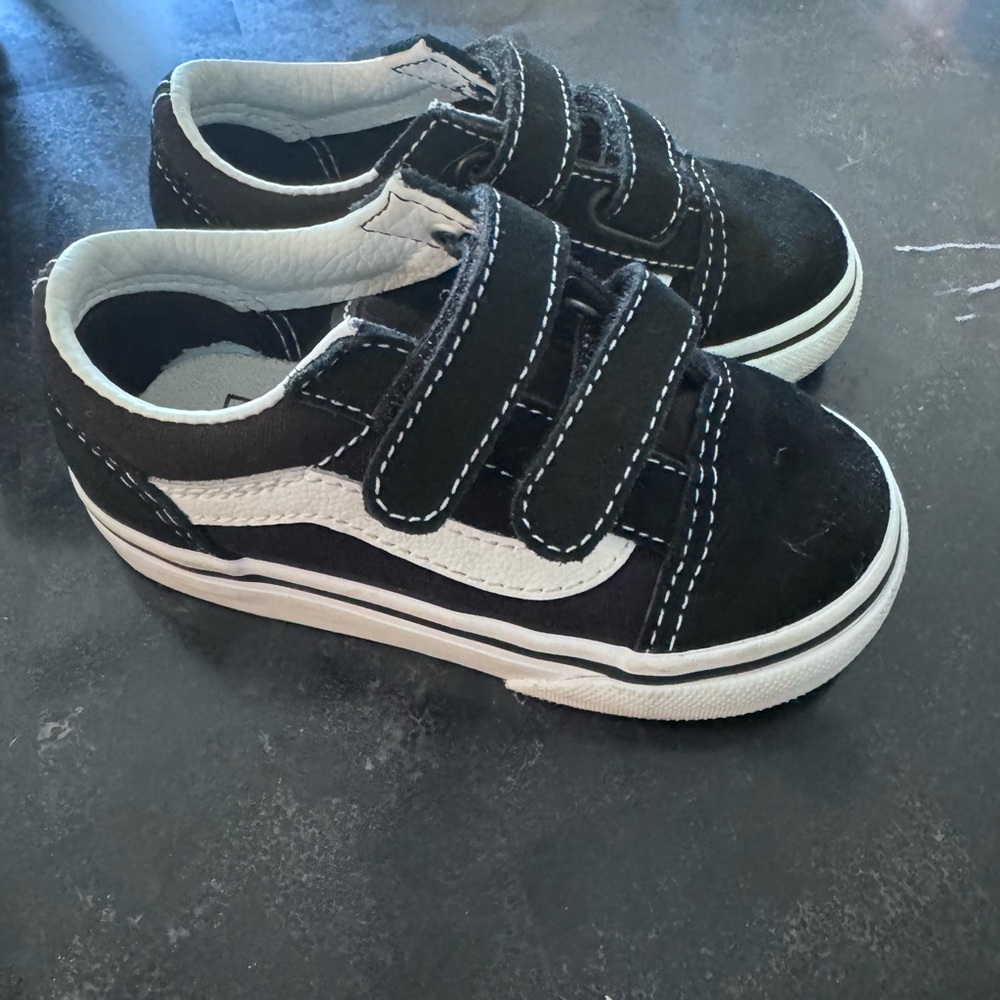 Toddler Size 7 Vans shoes